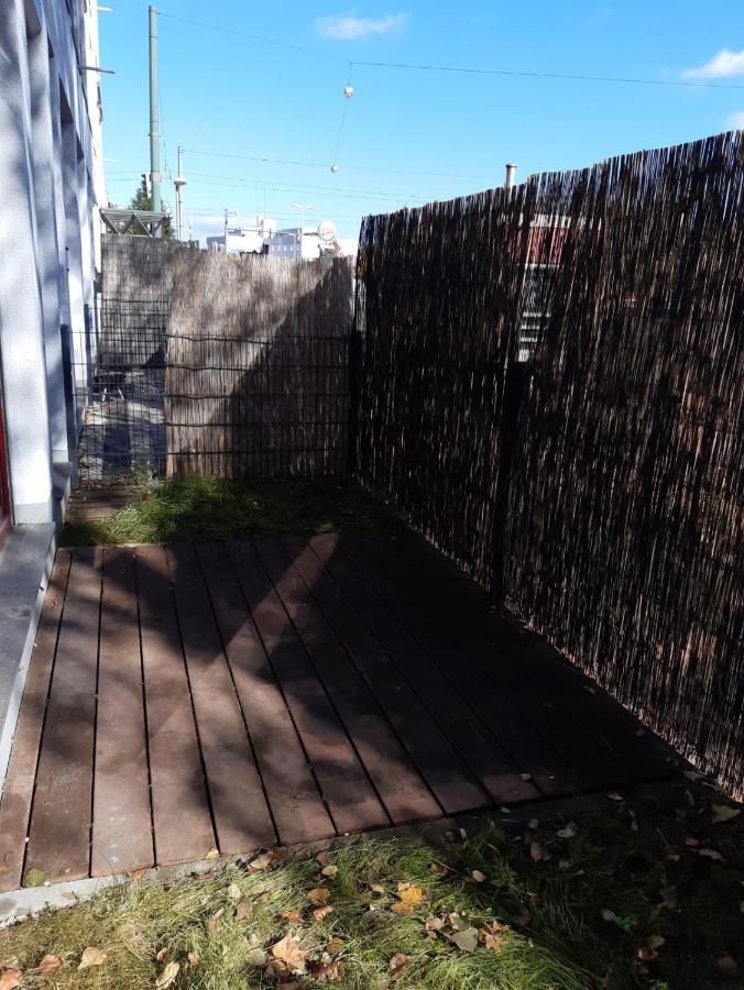 Luxurioese Wohnung Mit Eigenem Garten Аугсбург Екстериор снимка