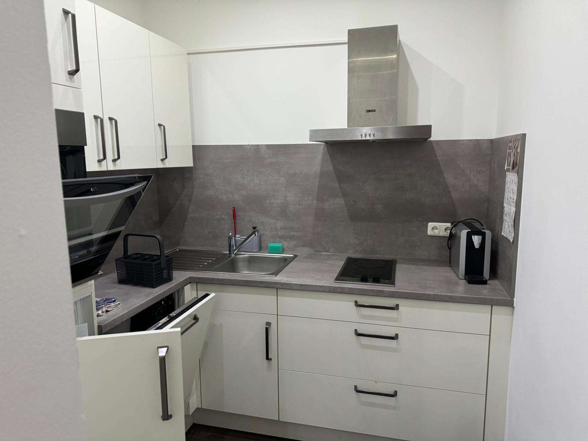 Luxurioese Wohnung Mit Eigenem Garten Аугсбург Екстериор снимка